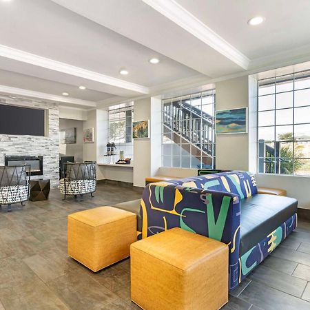 Best Western Marina State Beach Екстер'єр фото